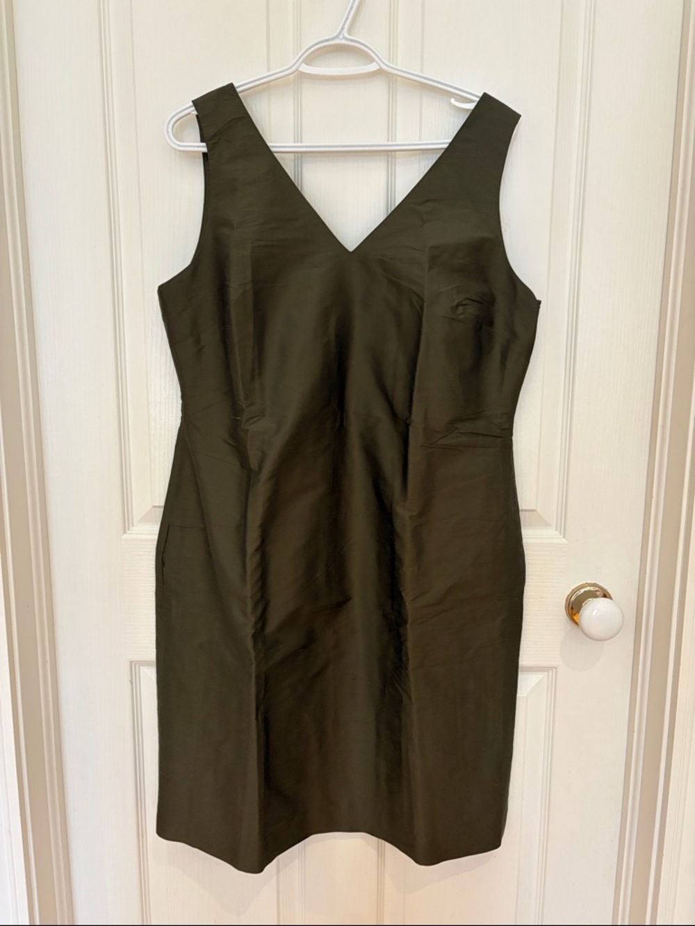 Talbots Olive Green V-Neck silk taffeta Sheath Dress size 12 NWT